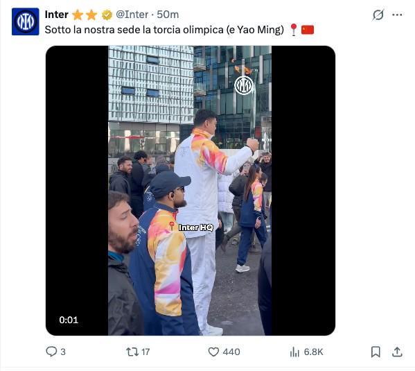 kaiyun网站-国米晒姚明传递奥运火炬：在我们总部楼下的是奥运火炬和姚明